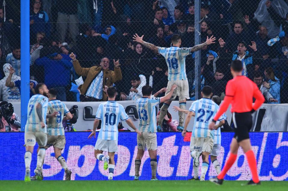 Racing Club v Peñarol - Copa CONMEBOL Libertadores 2025