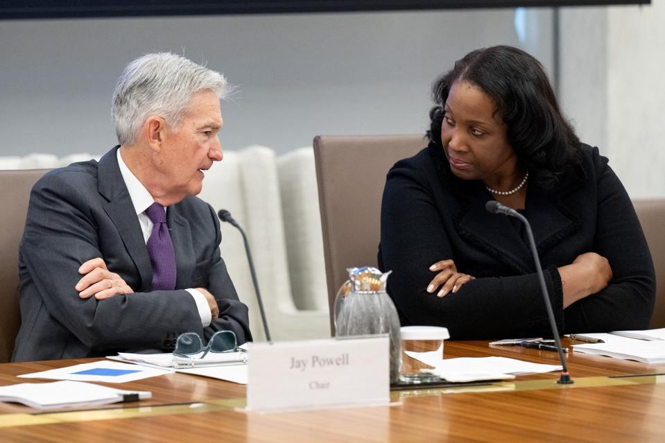 US-ECONOMY-FEDERAL RESERVE-POWELL