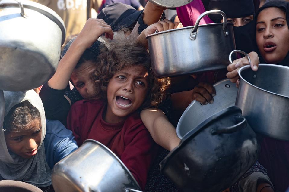 TOPSHOT-PALESTINIAN-ISRAEL-CONFLICT