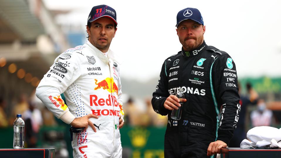 Sergio Perez and Valtteri Bottas