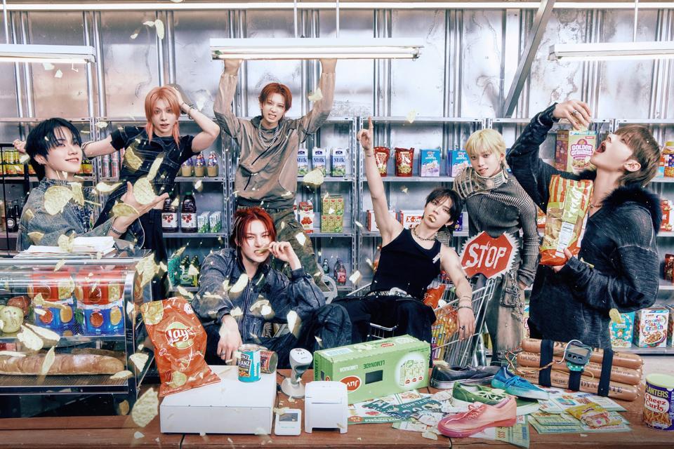 AMPERS&ONE group photo for 'LOUD & PROUD' K-pop album
