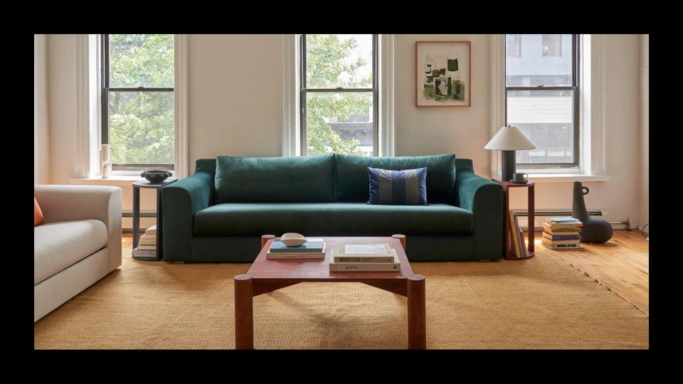 Graphic Labor Day Sofa Sales: Save Up To 45% On Editor-Recommended Designs
