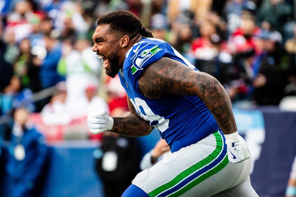 Seattle Seahawks defensive end Leonard Williams.