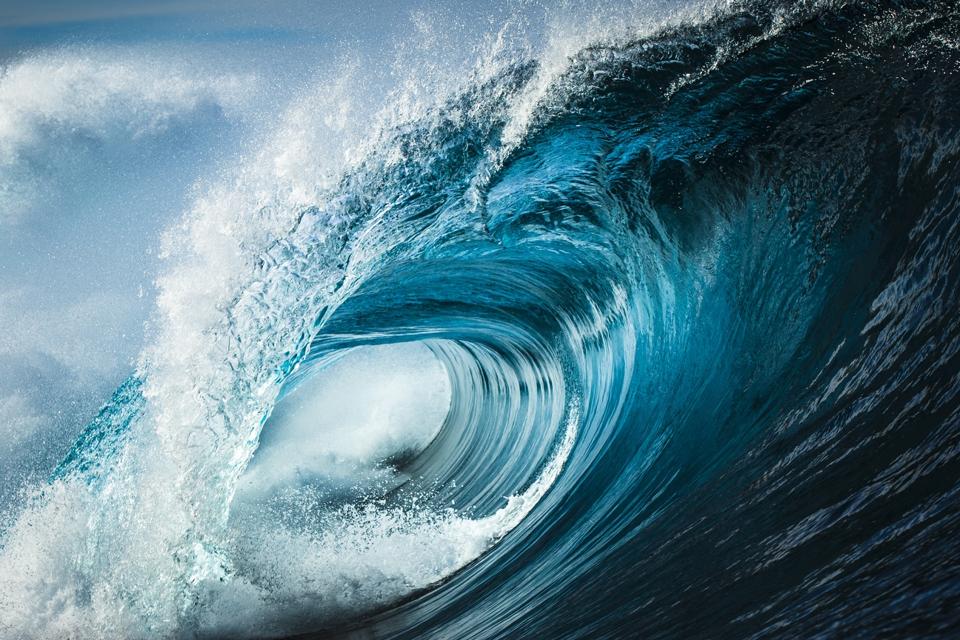 Powerful blue wave