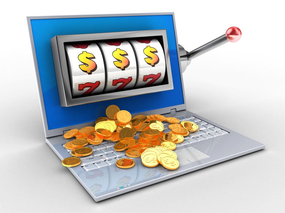 3d laptop and slot machine