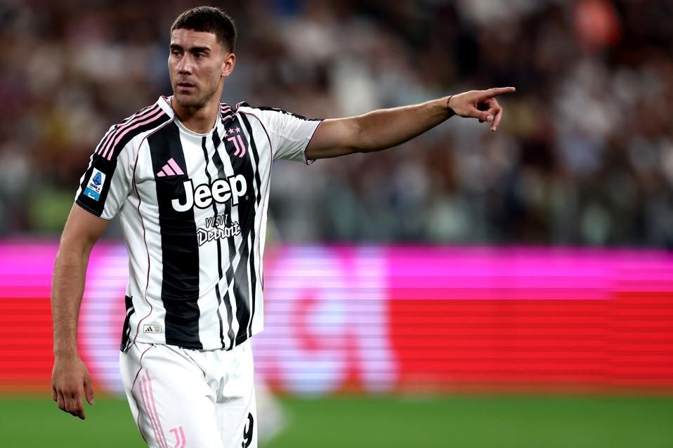 Dusan Vlahović from Juventus FC Gester During the series A ...
