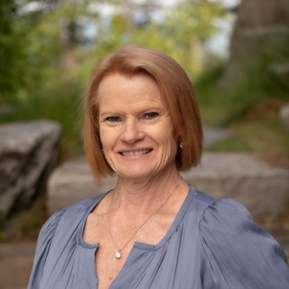 Robyn Jones Net Worth and Profile