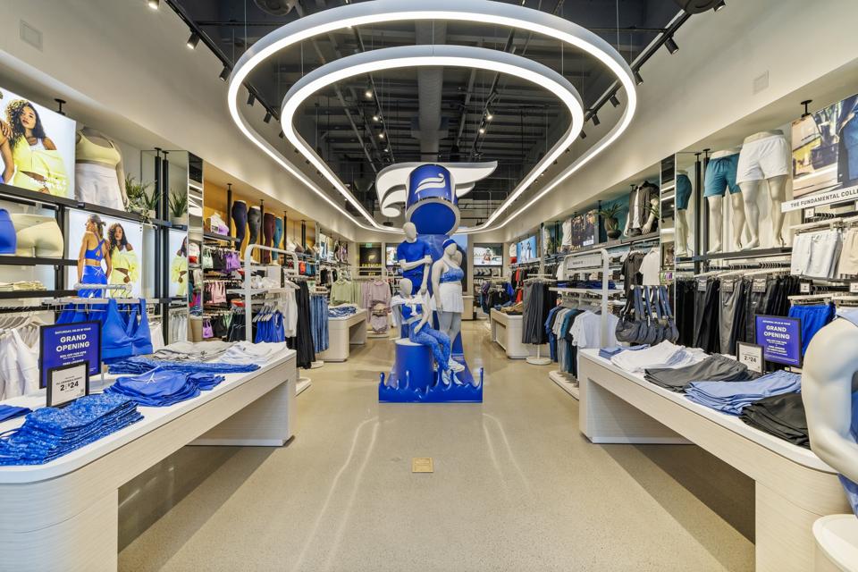 One of the Fabletics of the recent openings includes the city center in San Diego.