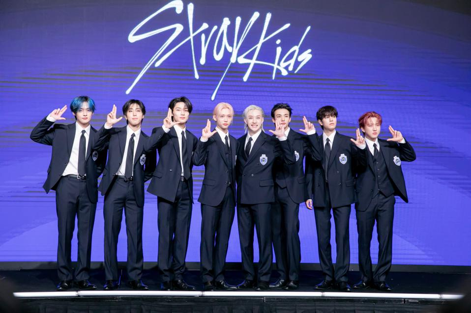 Stray Kids Release The 4th Album 'KARMA'