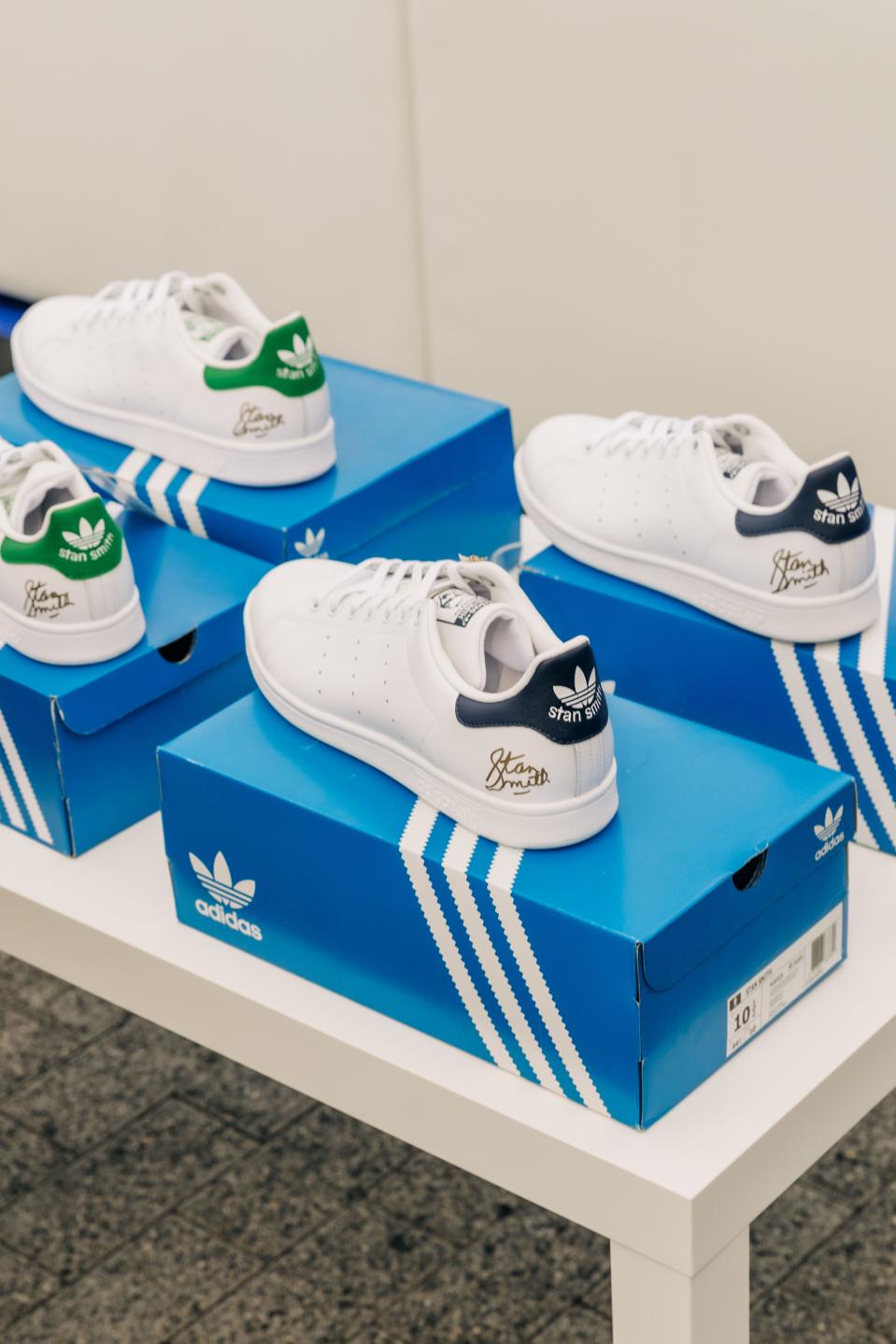 adidas gazelle silver green womens adidas Originals Stan Smith x Brain Dead - IH3432 | SNS