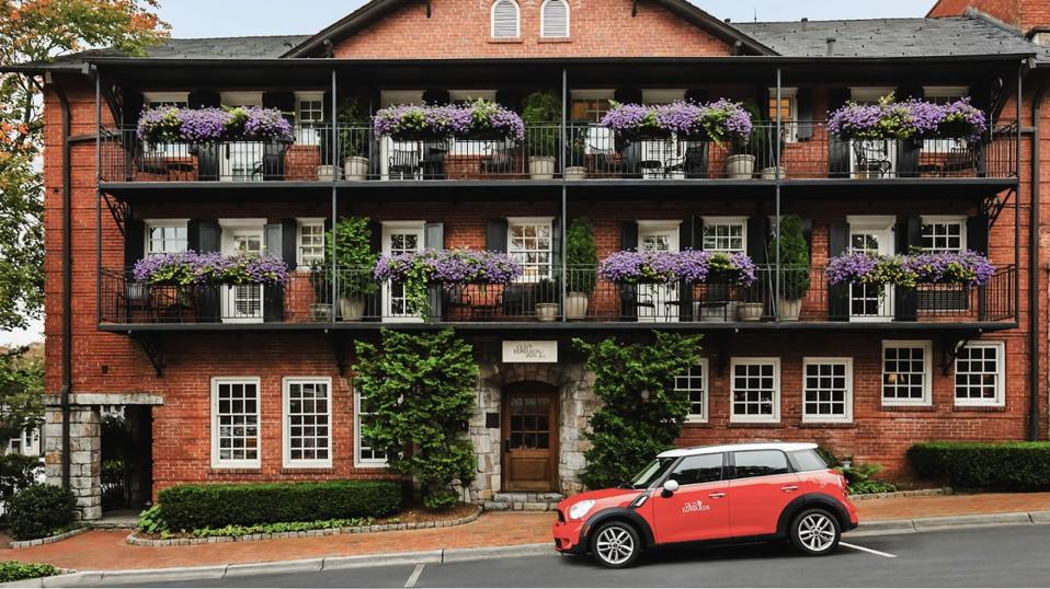 Old Edwards Inn