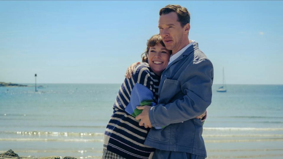 Olivia Colman and Benedict Cumberbatch in “The Roses”