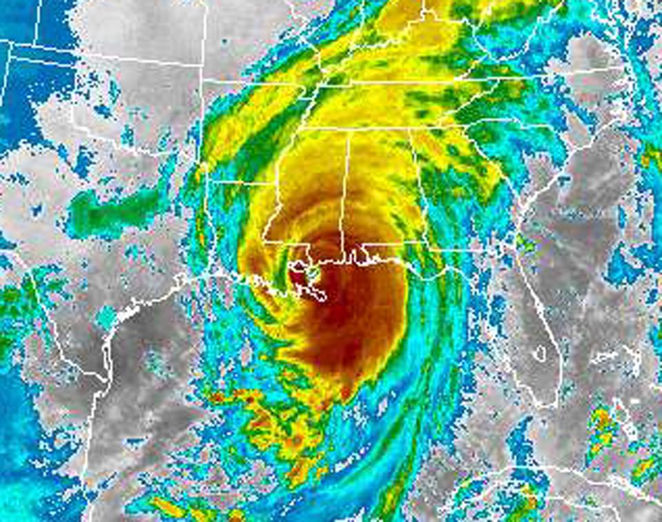 Satellite image of Hurricane Katrina 