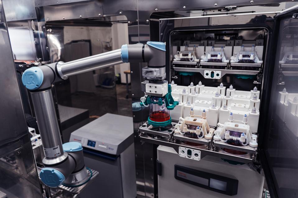 Universal Robots Partners With Multiply Labs In Cell And Gene Therapy