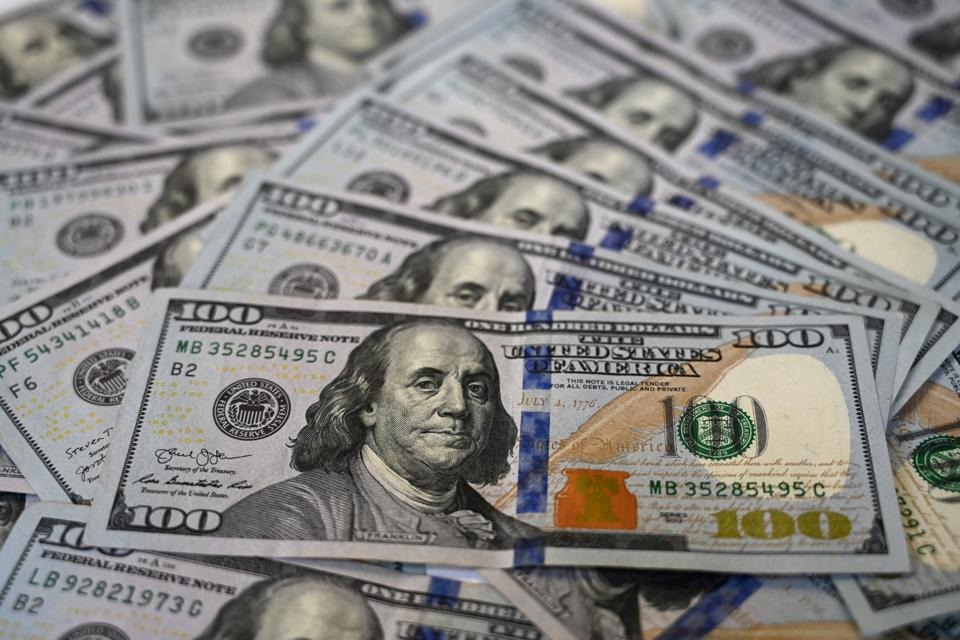 TURKEY-ECONOMY-CURRENCY-DOLLARS-FEATURE