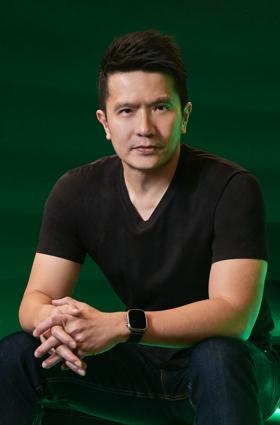 Min-Liang Tan