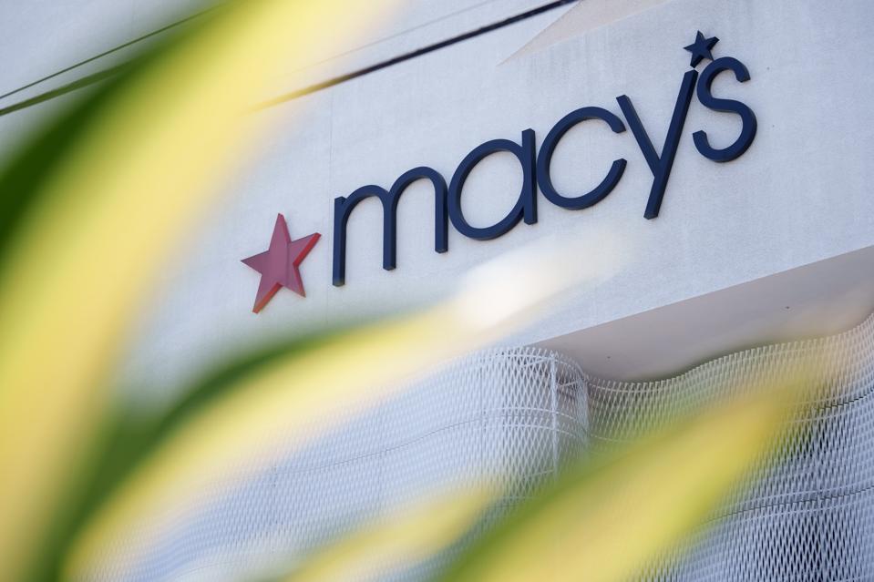 Maci's stores in front of earnings data 