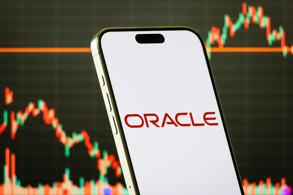 Oracle Logo Displayed On Smartphone Screen