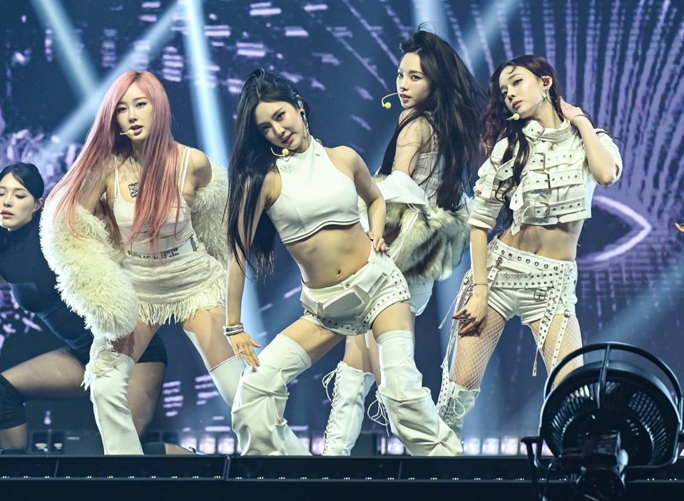 Billboard Women in Music 2025 - Inside