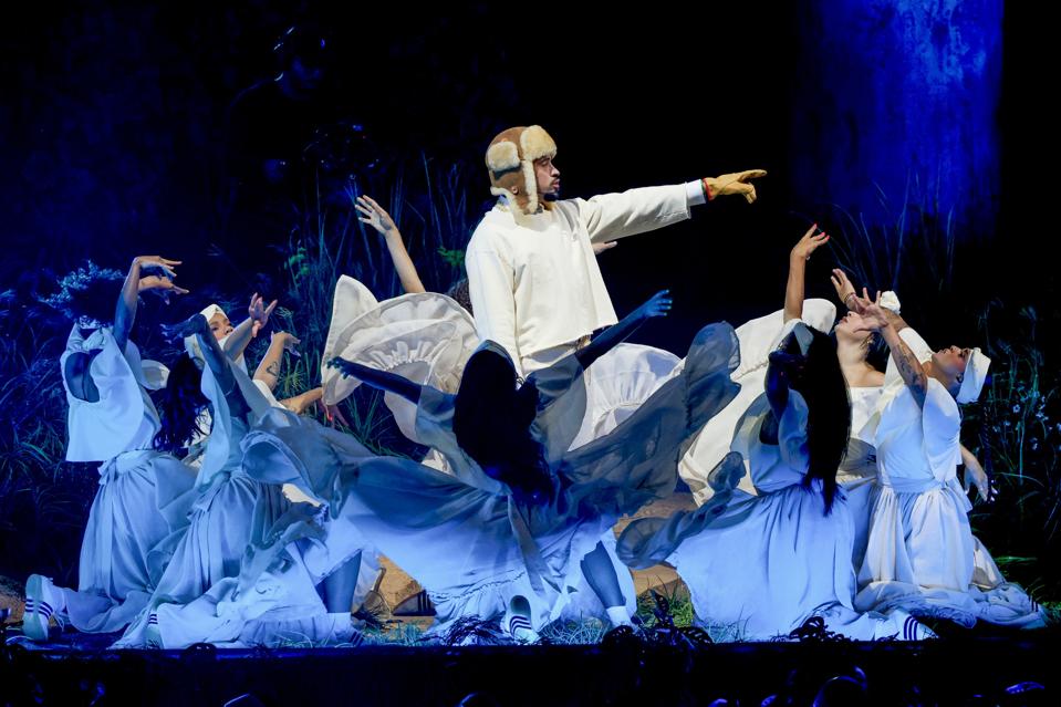 Bad Bunny: "No Me Quiero Ir De Aqui" Residencia En El Choli