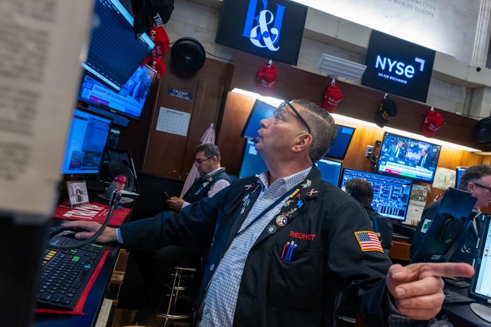 Financial Markets Open On Wednesday Morning