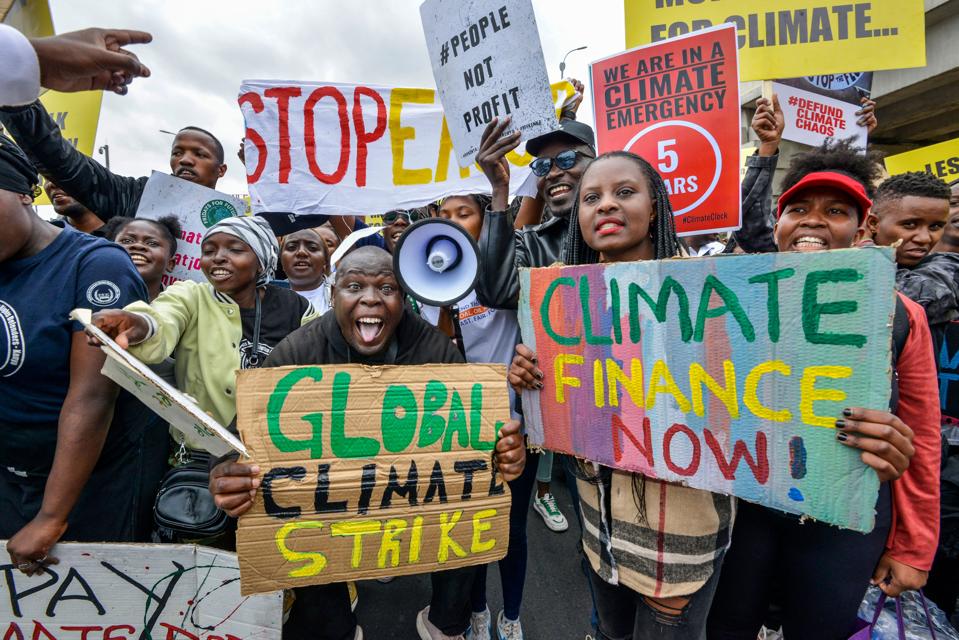 TOPSHOT-KENYA-CLIMATE-DEMO