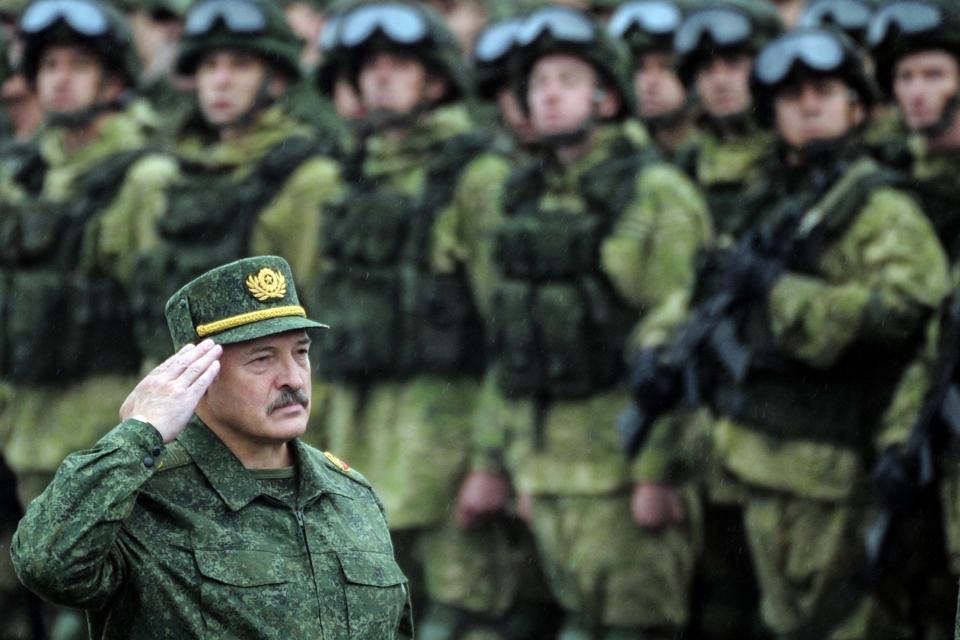 TOPSHOT-BELARUS-RUSSIA-DEFENCE-DRILLS