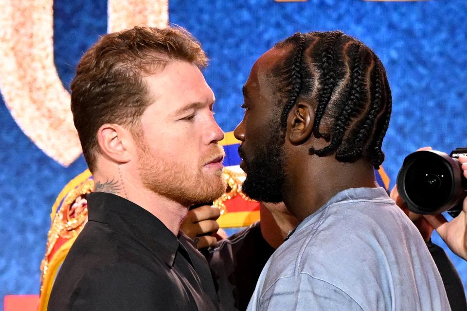canelo alvarez vs terence crawford odds records prediction