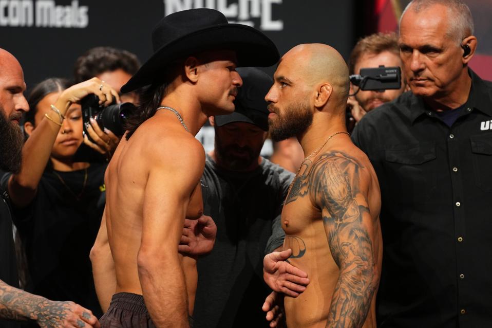 Noche UFC: Lopes vs Silva Ceremonial Weigh-in
