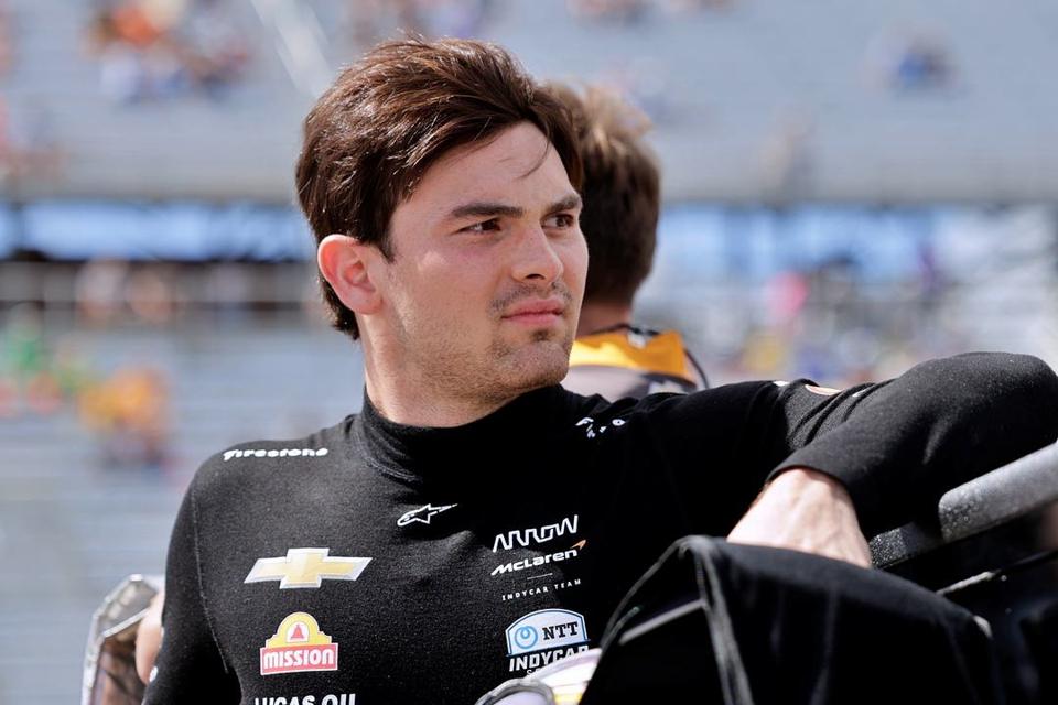 Pato%20O_Ward%20-%20Snap-On%20Milwaukee%20Mile%20250%20-%20By_%20Paul%20Hurley_Ref%20Image%20Without%20Watermark_m141445