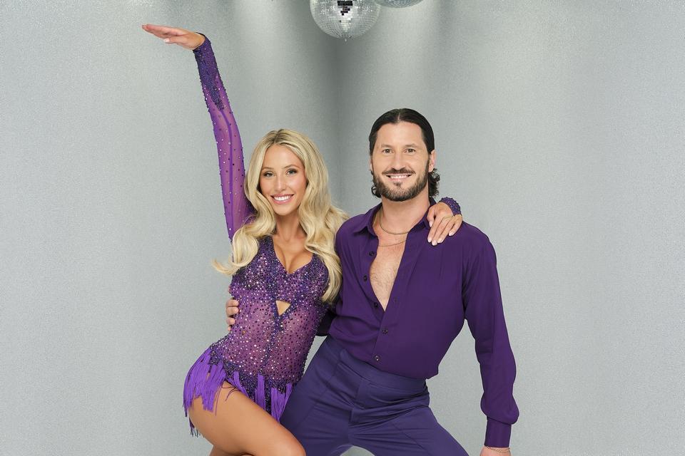 AILX EARLE, VALENTIN CHMERKOVSKIY