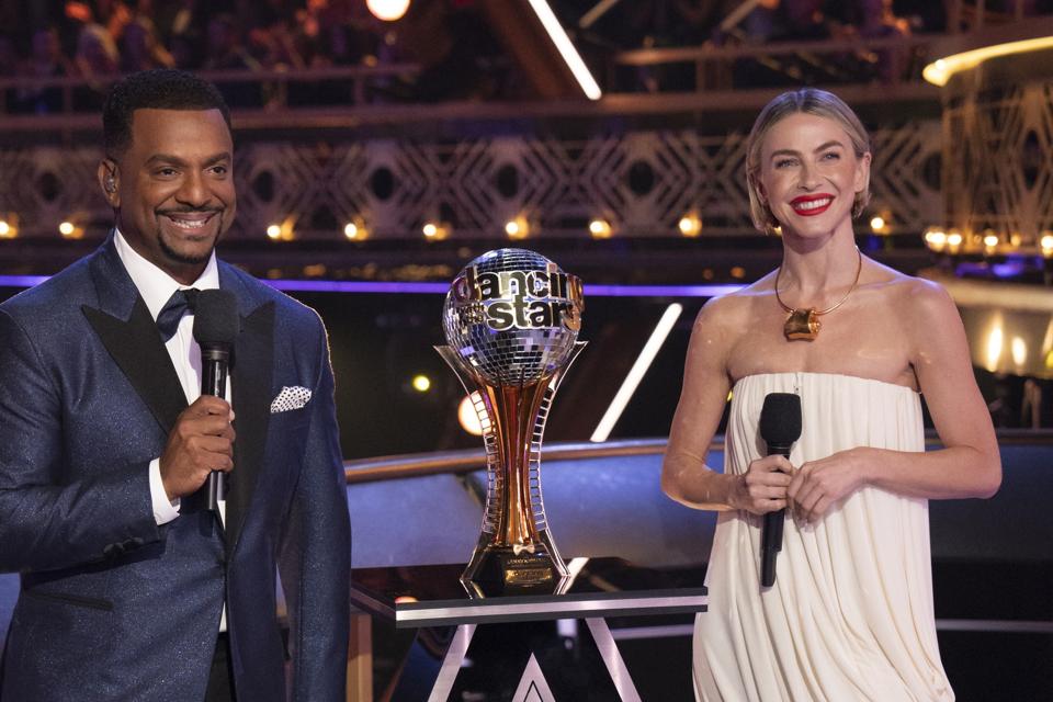 ALFONSO RIBEIRO, JULIANNE HOUGH