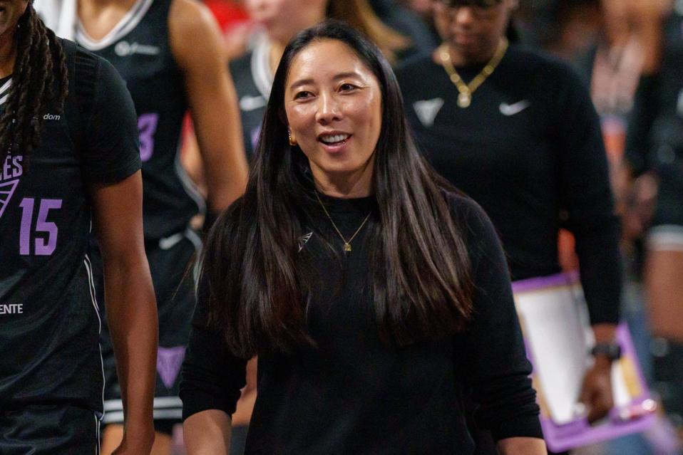 Gold State Walkeriries in Atlanta Dream