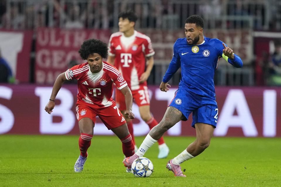 FC Bayern München v Chelsea FC - UEFA Champions League 2025/26 League Phase MD1