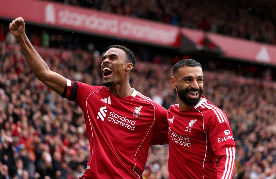 Gravenberch Breaks Out as Liverpool Beat Everton