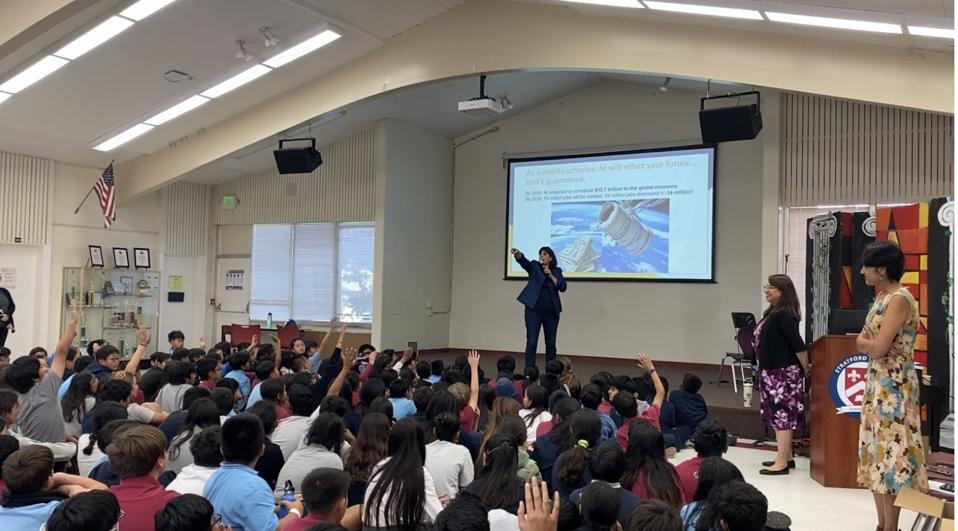 New AI Education Leaves No Parent/Child Behind As Blockchain Ed Grows - Forbes