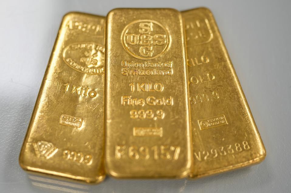 Gold Prices Soar Due To Uncertainty Caused By Wars