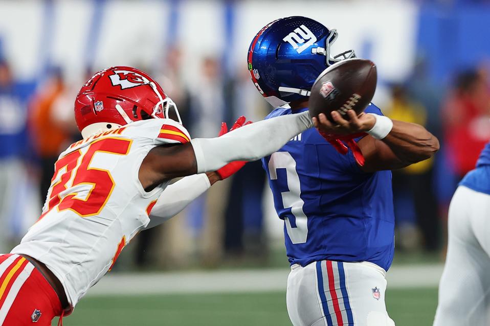 NFL: SEP 21 Chiefs at Giants