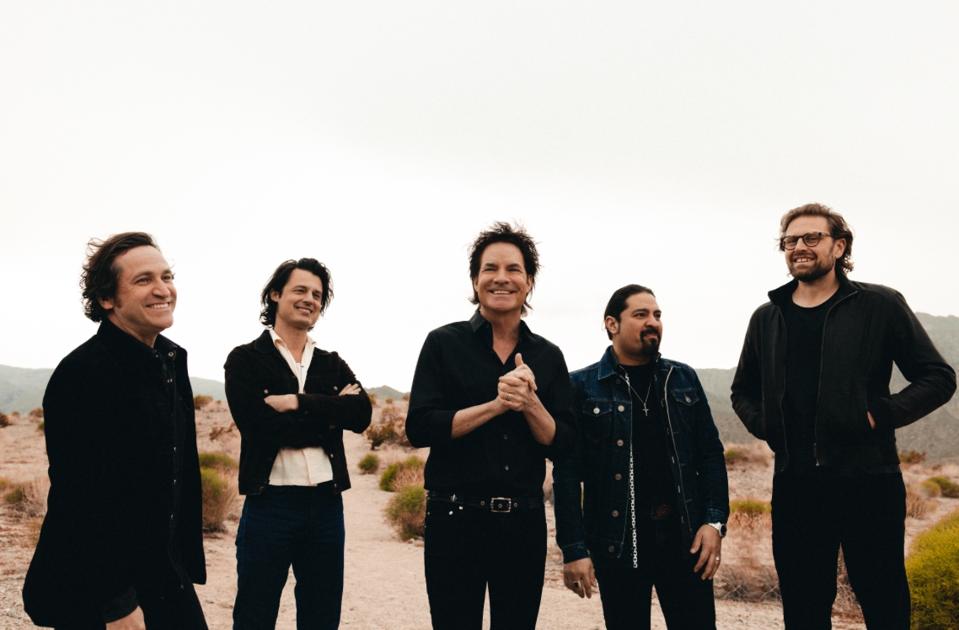 Pop/rock group Train