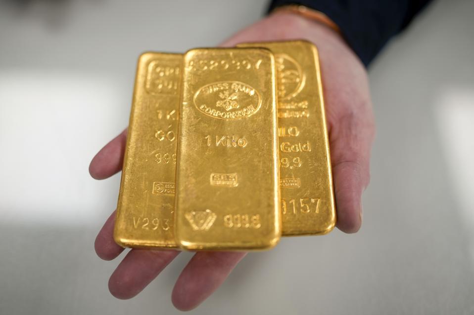 Gold Prices Soar Due To Uncertainty Caused By Wars