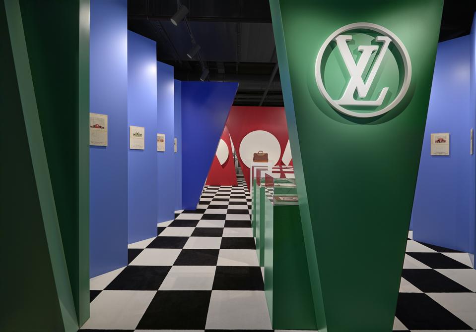 Louis Vuitton Art Déco exhibition at LV Dream
