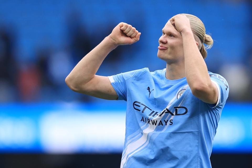 Manchester City v Burnley - Premier League