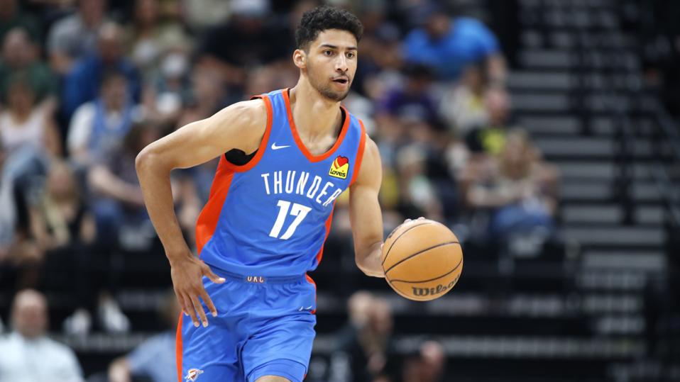 Thunder Hold Media Day; Jaylin Williams Signs Deal