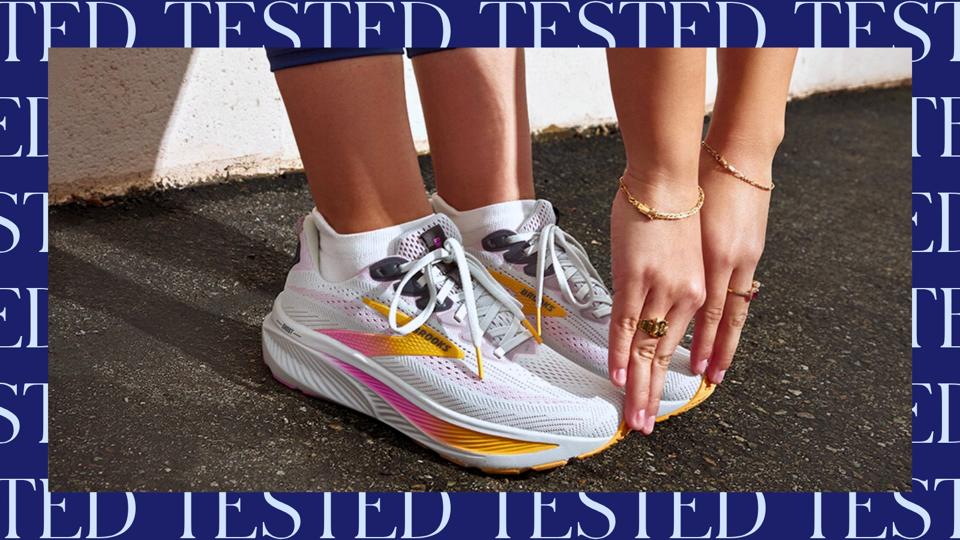 Graphic The 6 Best Walking Shoes For Women, According To Our Testing