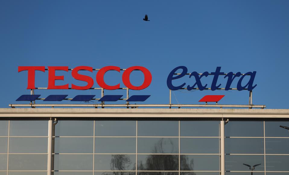 A Tesco Extra sign displayed outside one of its stores in Altrincham, United Kingdom (photo by Nathan Stirk/Getty Images).