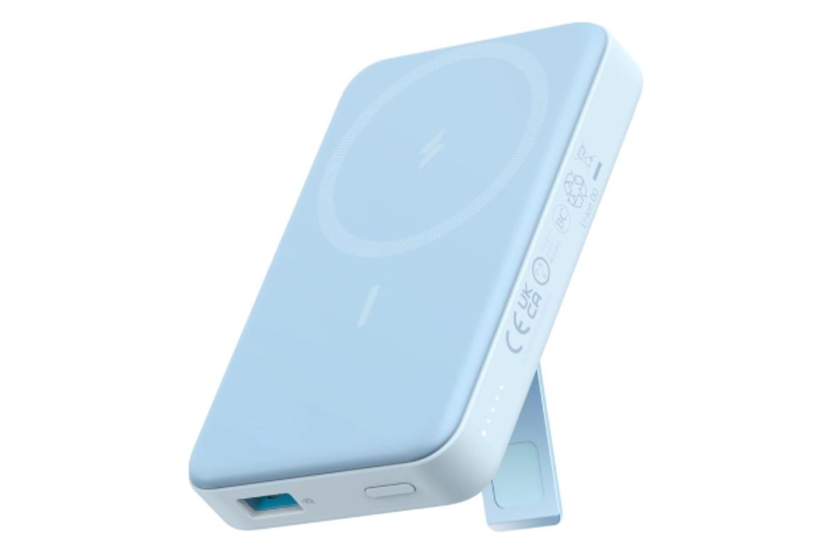 Product shot of a black Anker 633 Magnetic Wireless Portable Charger