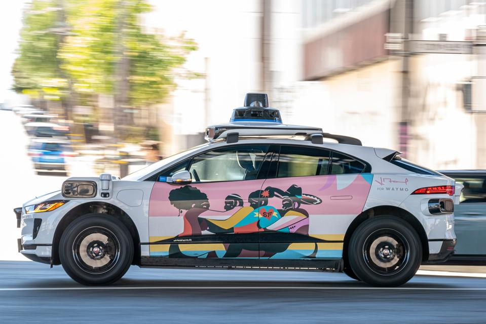Waymo driving in San Francisco