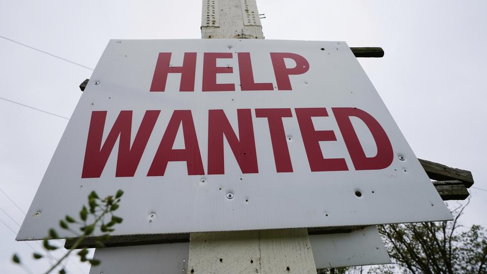US Private Sector Jobs Decline Deepens Amid Government Shutdown