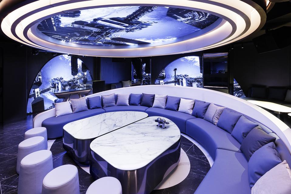 U9 Karaoke _ Room 9 (2)