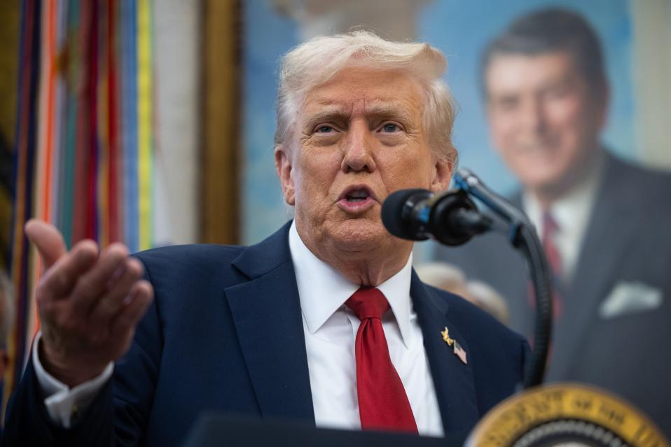 Pfizer Gets Three-Year Reprieve From Trump Pharma Tariffs